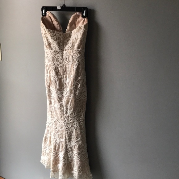 Jarlo Alicia Bandeau Midi Dress In All Over Lace - Picture 7 of 8